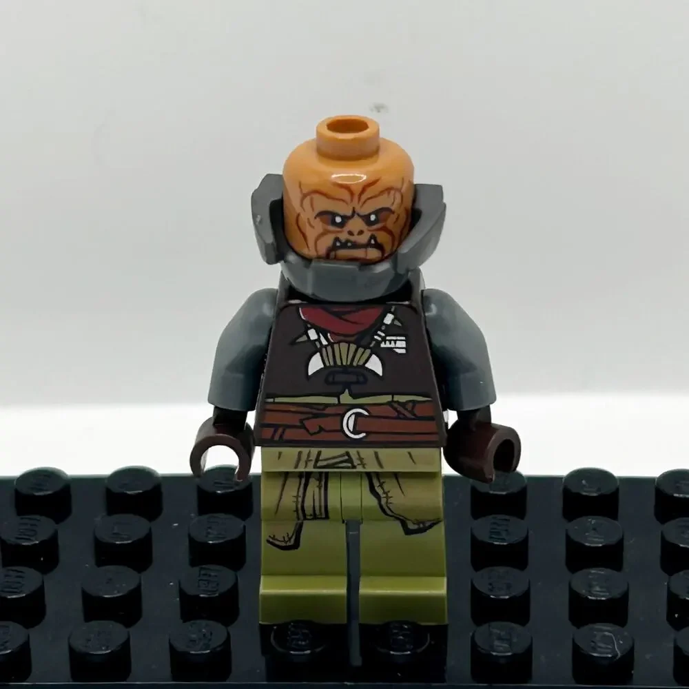LEGO - Star Wars - Klatooinian Raider with Armor Neck - Mini Figure / Mini Fig